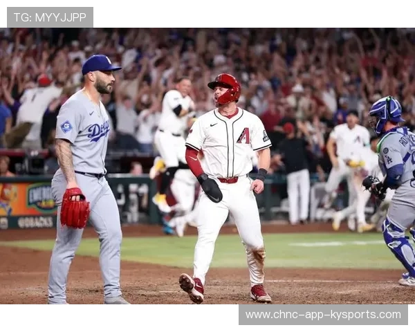 棒球牛棚投手一局三振化解危机保住胜利